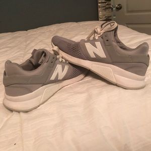 New balance tennis shoes !!!